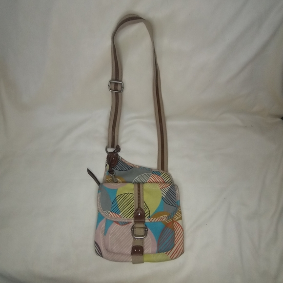 Fossil Y2K Geometric Striped Shaped Multi Pocketed Adjustable Crossbody Boho Bag - Picture 2 of 11